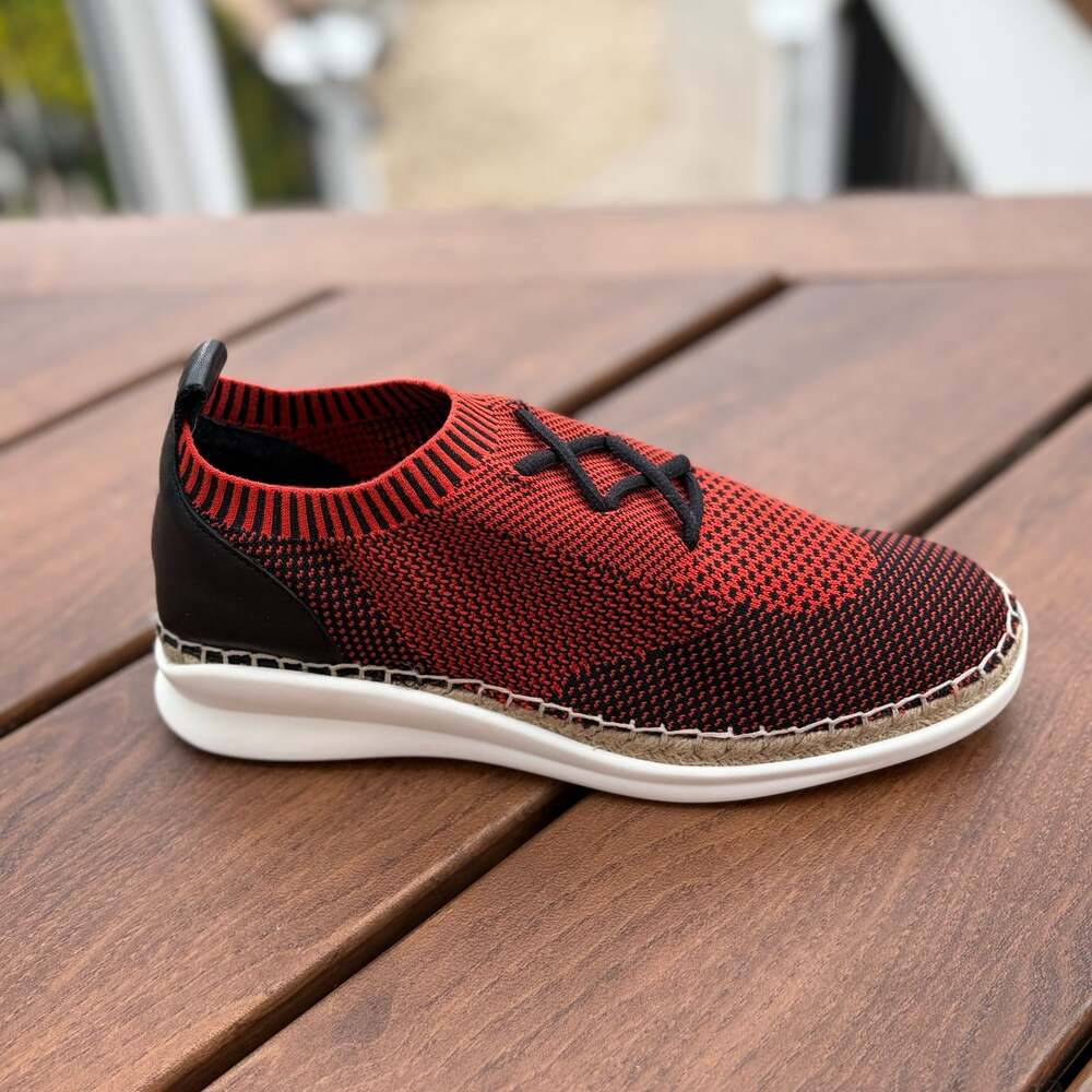 Vince Camuto Affina Sweet Spicy Red Orange Black Espadrille Sneakers Size 8.5M